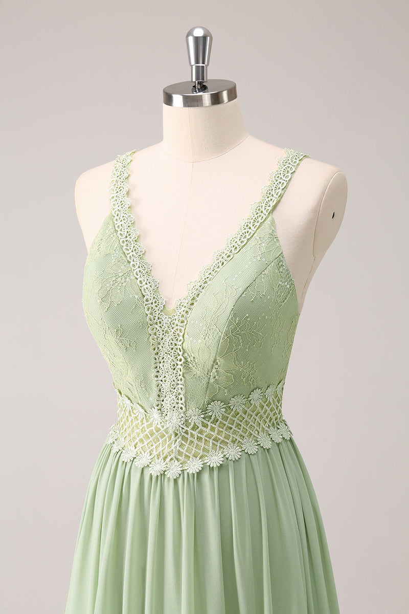 Load image into Gallery viewer, Green Ruffled Floral Bridesmaid Dress with Lace