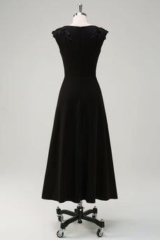 Black A-Line V-Neck Tea-Length Bridesmaid Dress with Applique Sequins