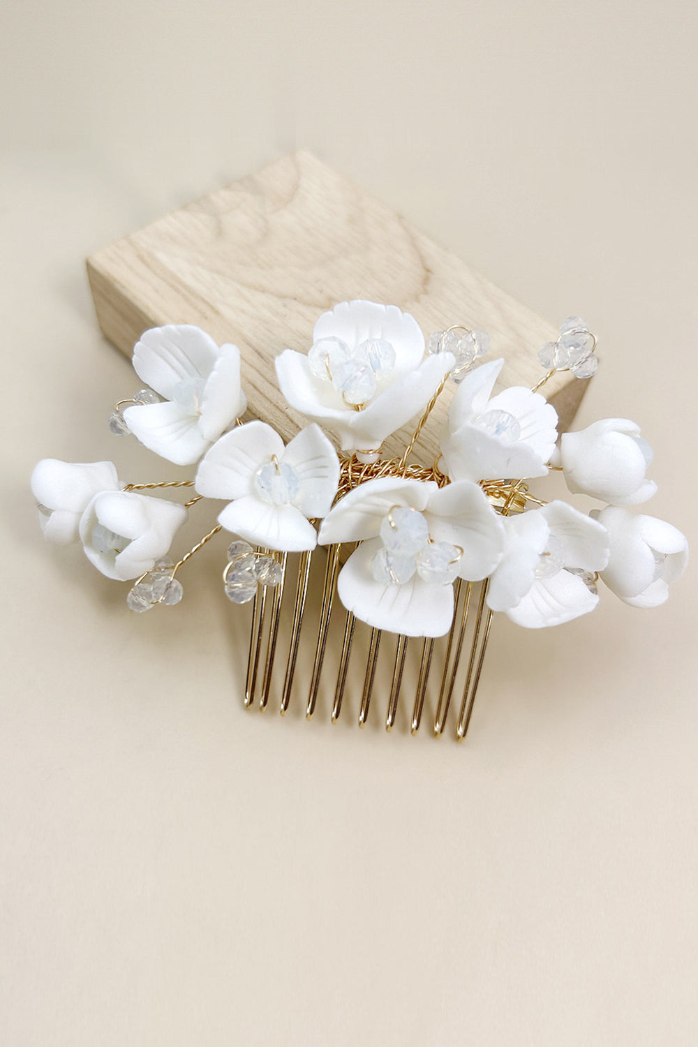 White Ceramic Flower Plate Hair Makeup Bridal Hair Comb