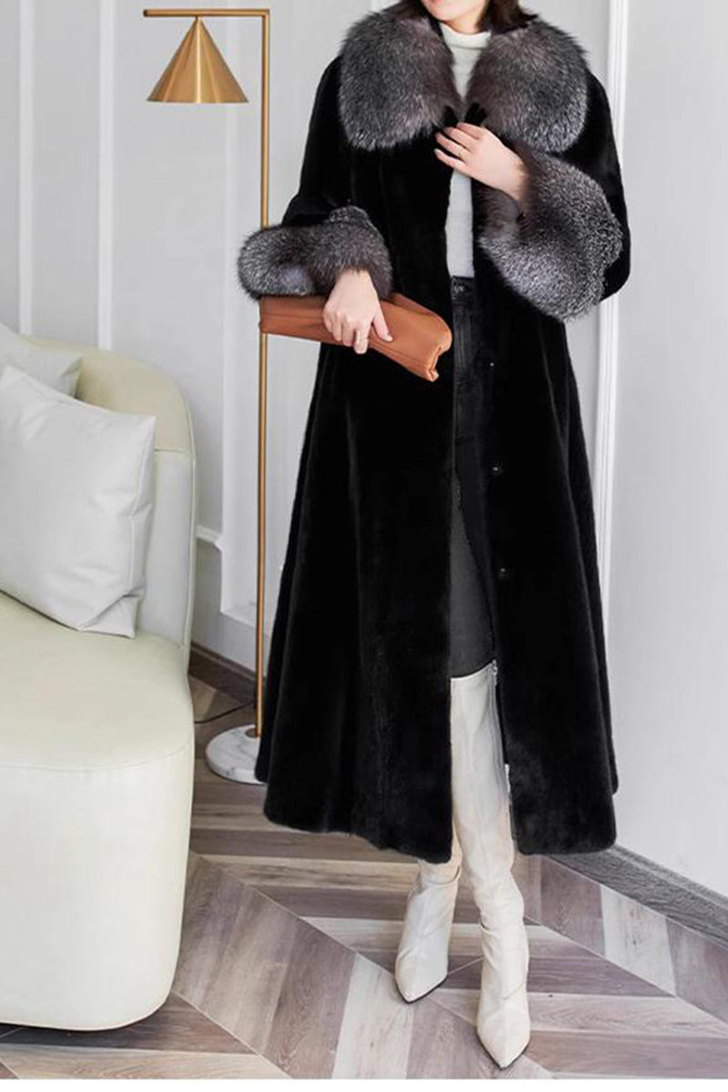 Load image into Gallery viewer, Black Lapel Neck Velvet Maxi Women&#39;s Coat