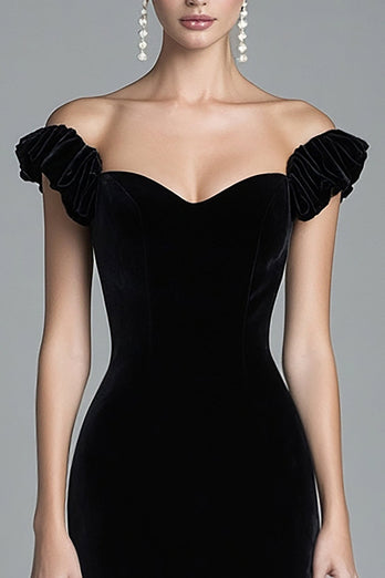 Off the Shoulder Mermaid Black Velvet Long Formal Dress