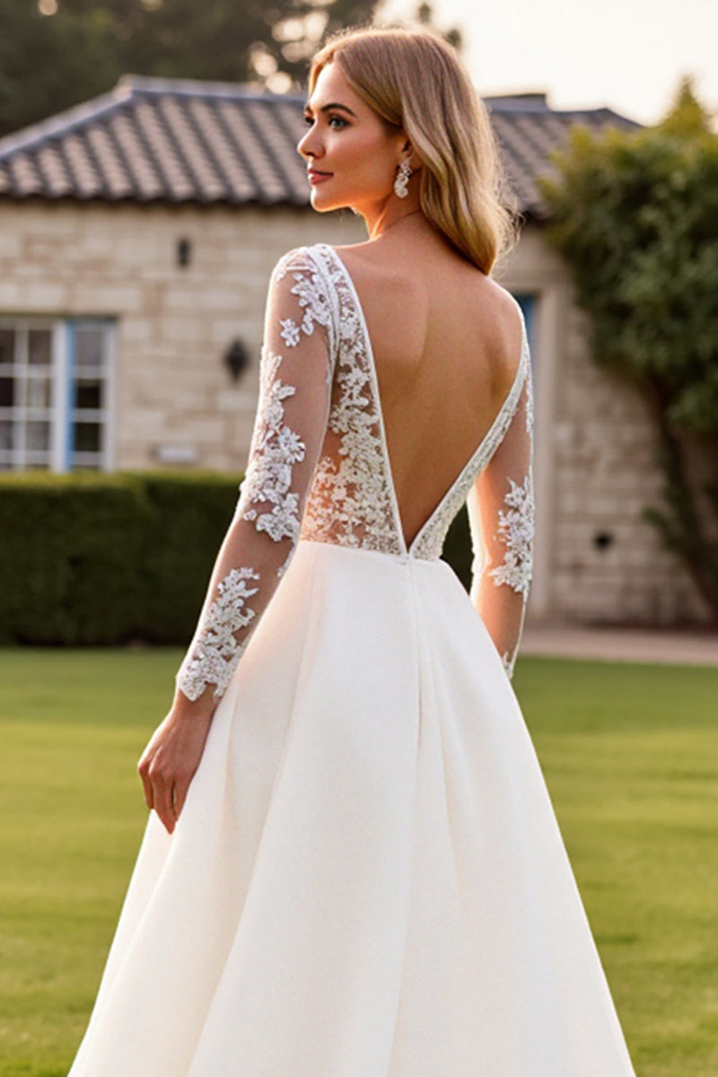 Load image into Gallery viewer, Ivory A Line Long Sleeves Lace Appliqued Wedding Dress