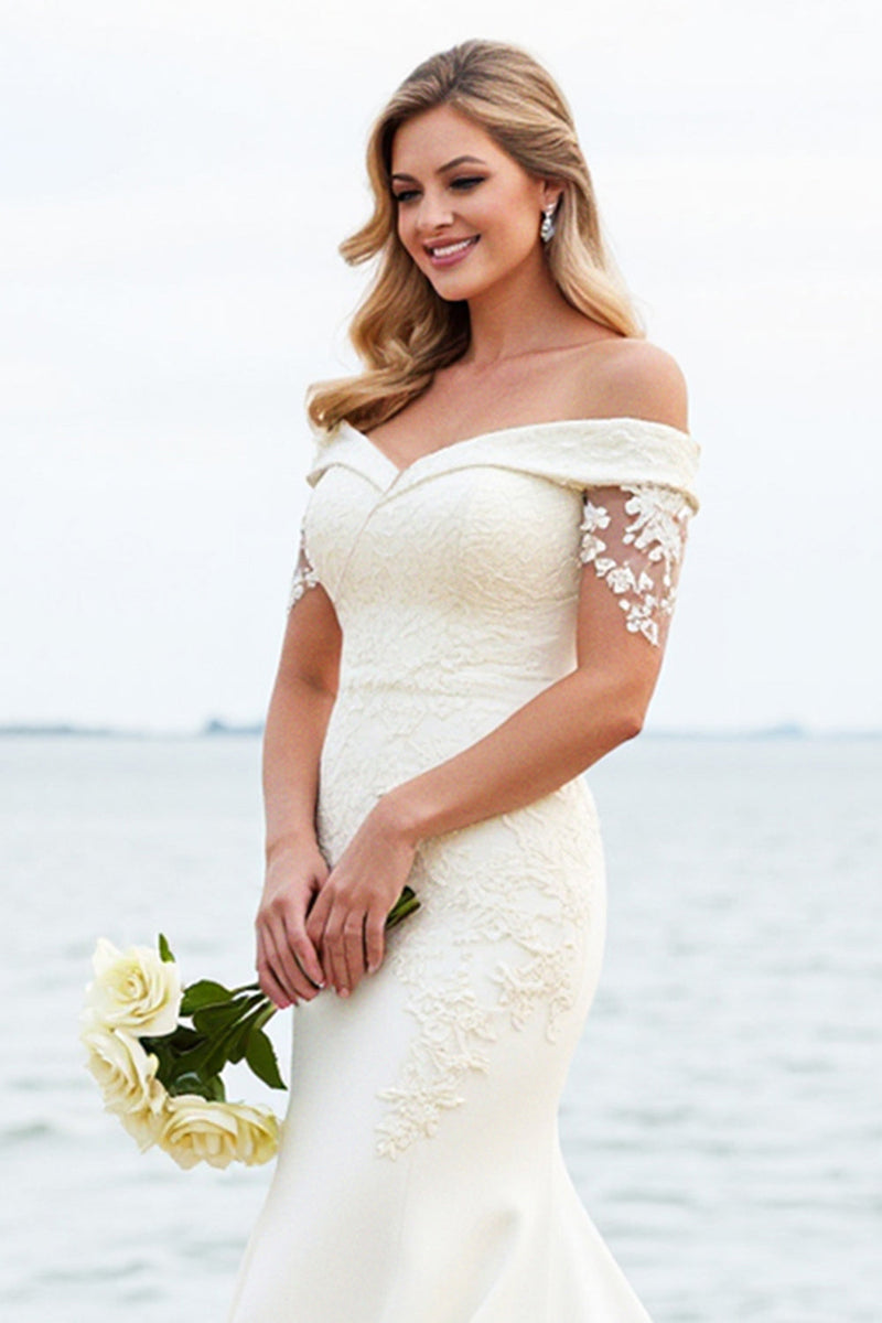 Load image into Gallery viewer, Mermaid Ivory Off The Shoulder Wedding Dress With Appliques