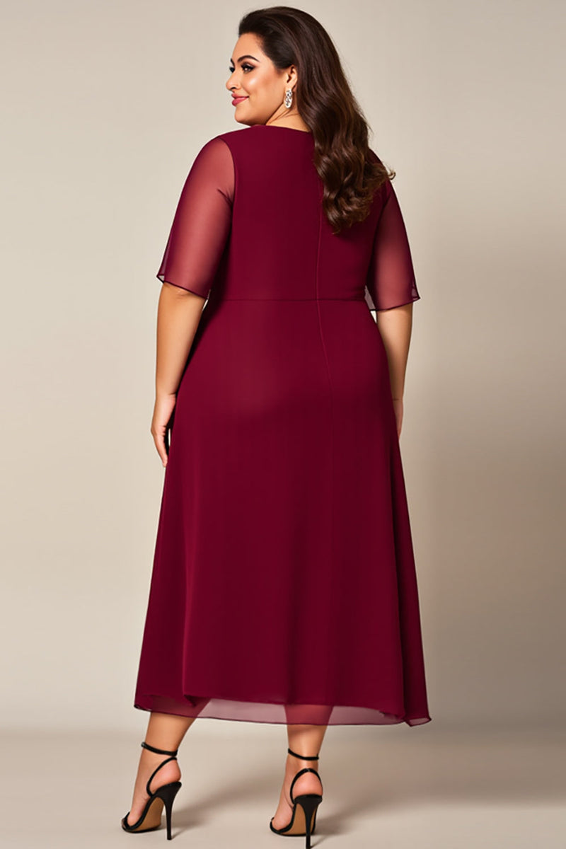 Load image into Gallery viewer, Burgundy Chiffon Ruched Beaded Plus Size Mother of the Bride Dress
