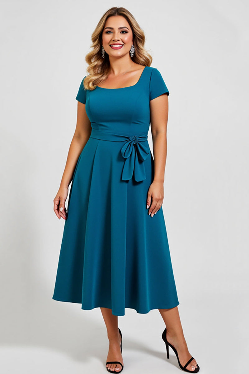Load image into Gallery viewer, Peacock A Line Chiffon Midi Plus Size Mother of the Bride Dress with Short Sleeves
