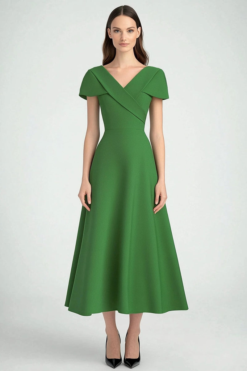 Load image into Gallery viewer, Green V-Neck A Line Formal Dress with Short Sleeves