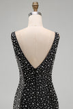 Sparkly Black Bodycon Pearl V-Neck Short Homecoming Dress with Beading