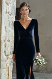 Navy Sheath Velvet V-Neck Long Sleeve Bridemaid Dress with Slit