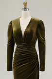 Olive Ruched Velvet Sheath V-Neck Formal Dress with Long Sleeves