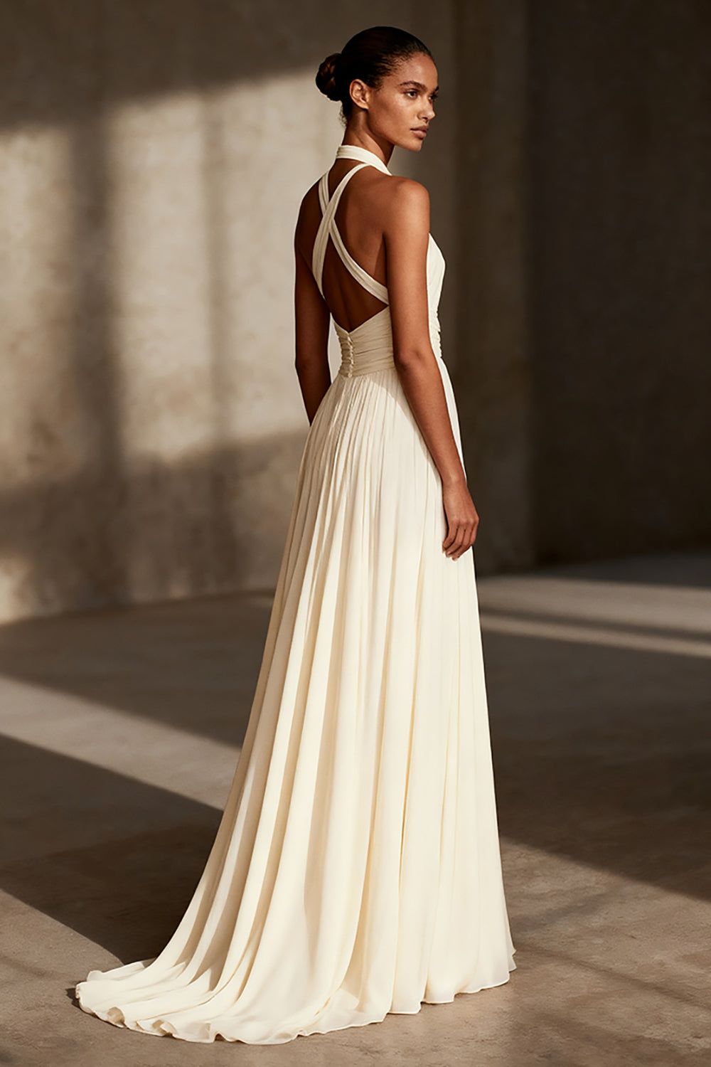 Zapaka Women Ivory Long Formal Dress A-Line Halter Evening Dress ZAPAKA UK Zapaka Women Ivory Long Formal Dress A-Line Halter Evening Dress ZAPAKA UK