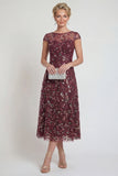 Sparkly Burgundy Sheath Sequins Boat Neck Midi Mother of the Bride Dress