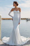 Ivory Sweetheart Mermaid Sweep Train Wedding Dress with Lace