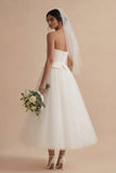White A Line Strapless Tulle Elegant Long Wedding Dress