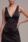 Black Bodycon V-Neck Satin Mini cocktail Dress