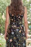 Black A-Line Embroidered V-Neck Long Mother Of the Bride Dress with Slit