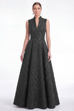 A-Line Green Flower Jacquard V-Neck Long Mother Of the Bride Dress
