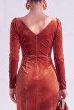 Dark Green Bodycon Velvet V-Neck Long Sleeves Mother of the Bride Dress with Slit