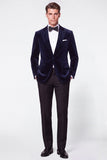 Burgundy 2 Piece Peak Lapel Single Breasted Velvet Men's Prom Suits