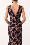 Black Mermaid V-Neck Long Formal Dress with Lace