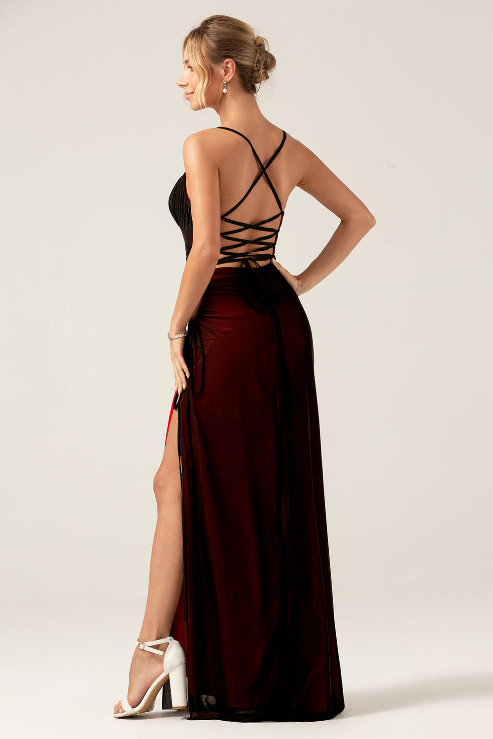 ZAPAKA Women Sheath Spaghetti Straps Black Red Floor Length Bridesmaid Dress with Lace-up Back – ZAPAKA UK