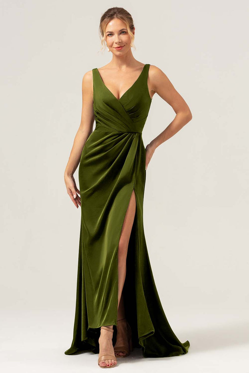 Load image into Gallery viewer, Dark Green Sheath V Neck Ruched High-Low Bridesmaid Dress with Slit