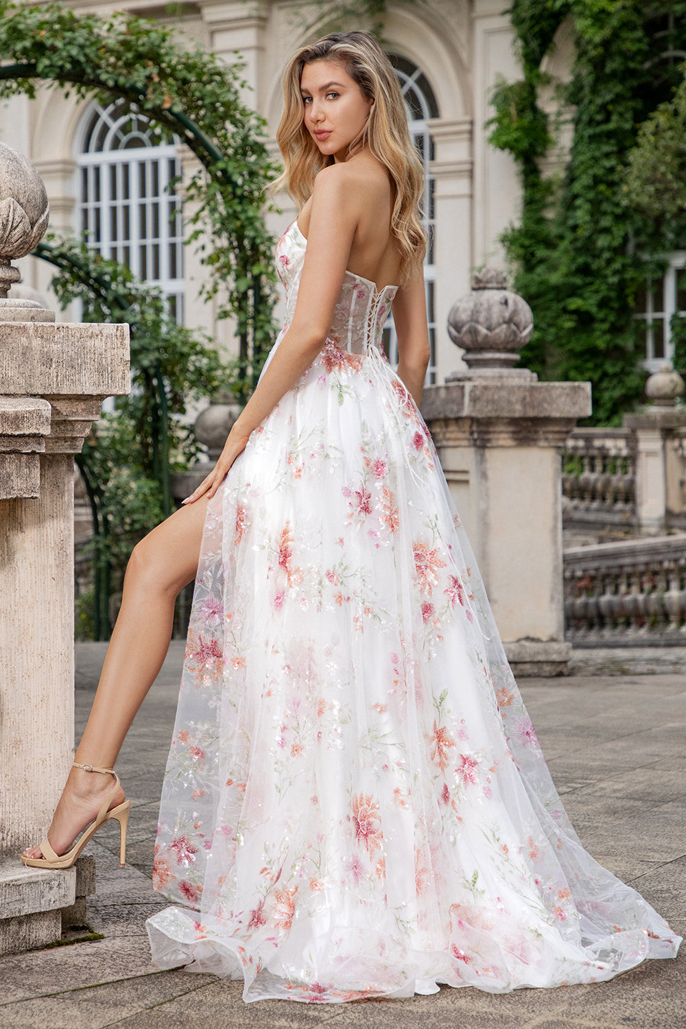 Zapaka Women Ivory Flower Prom Dress with Slit A Line Sweetheart Embroidered Corset Long Wedding Dress ZAPAKA UK Zapaka Women Ivory Flower Prom Dress with Slit A Line Sweetheart Embroidered Corset Long Wedding Dress ZAPAKA UK
