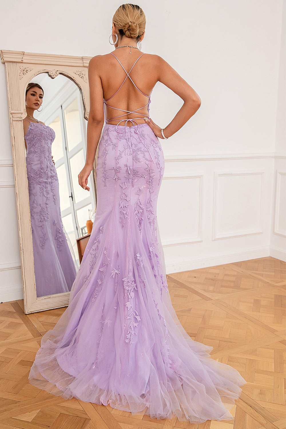 Zapaka Women Mermaid Prom Dress Light Purple Spaghetti Straps Backless Evening Dress with Appliques ZAPAKA UK Zapaka Women Mermaid Prom Dress Light Purple Spaghetti Straps Backless Evening Dress with Appliques ZAPAKA UK