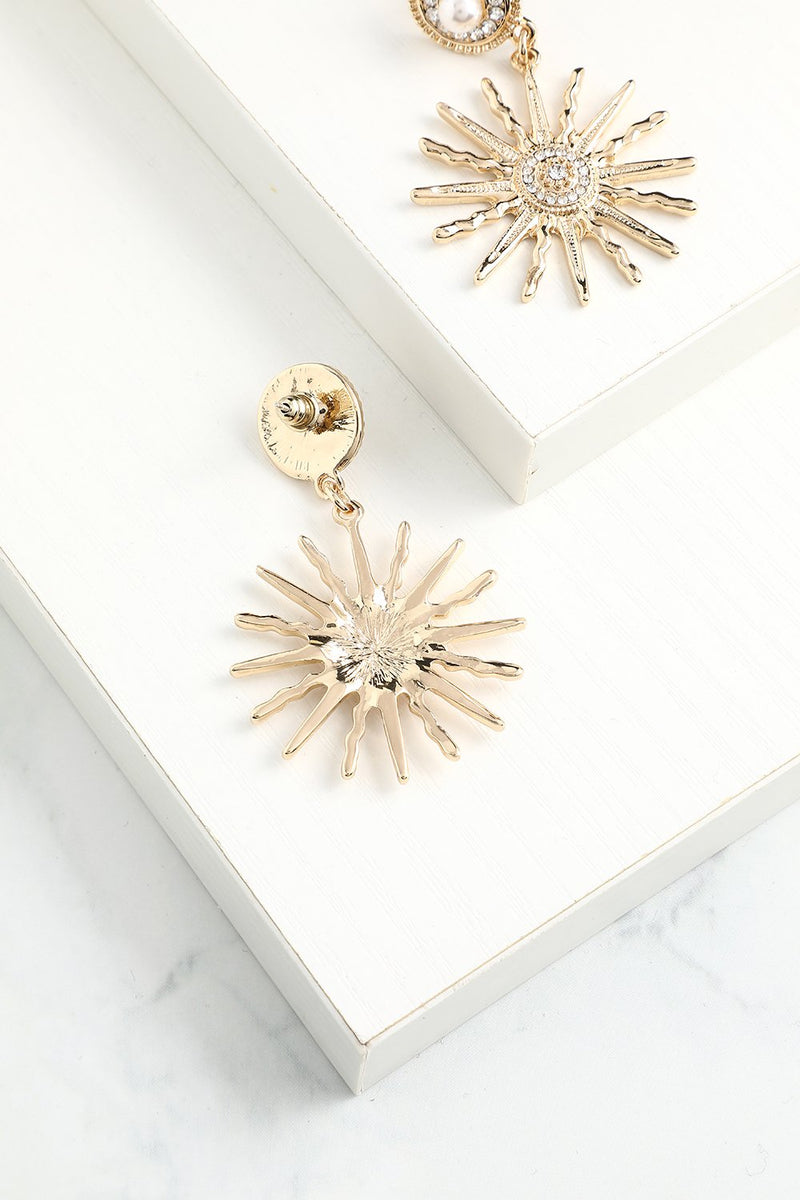 Load image into Gallery viewer, Sunflower Drop Earrings