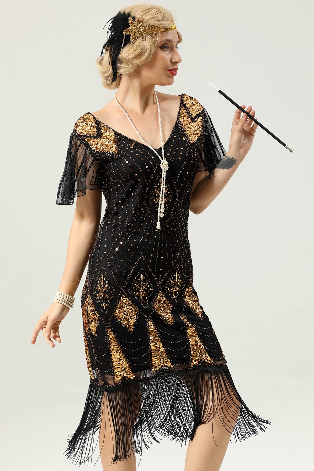 Green Round Neck Golden Embroidery 1920s Dress With Fringes