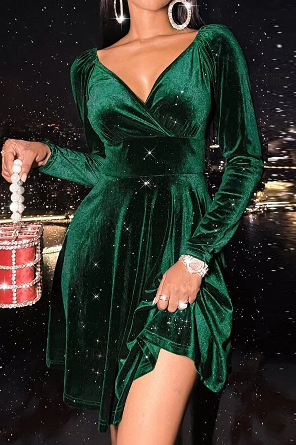 Zapaka Women Green Christmas Dress V-Neck Velvet Dress with Long Sleeves ZAPAKA UK Zapaka Women Green Christmas Dress V-Neck Velvet Dress with Long Sleeves ZAPAKA UK