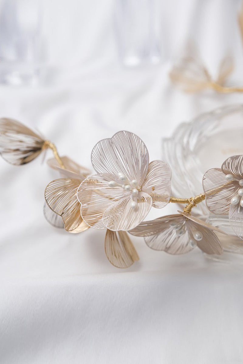 Load image into Gallery viewer, Champagne Pearl Flowers Headband