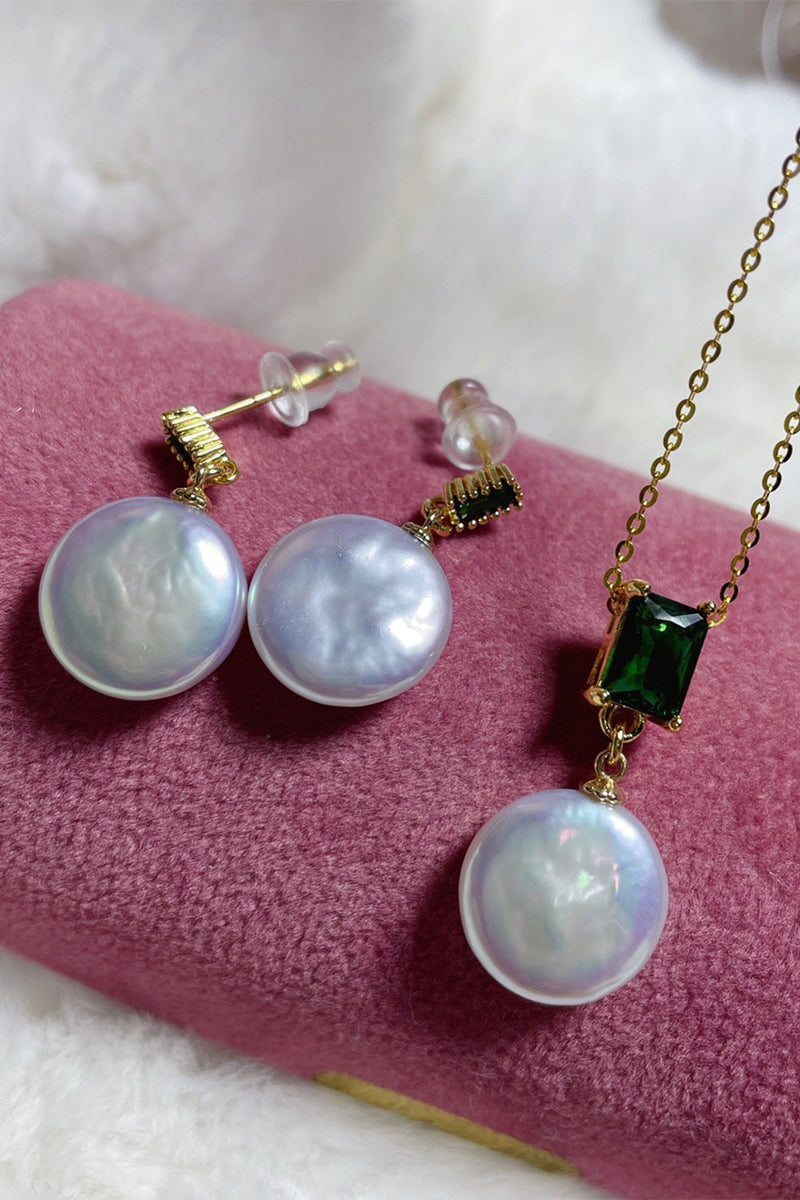 Load image into Gallery viewer, White Pearls Earrings and Necklace