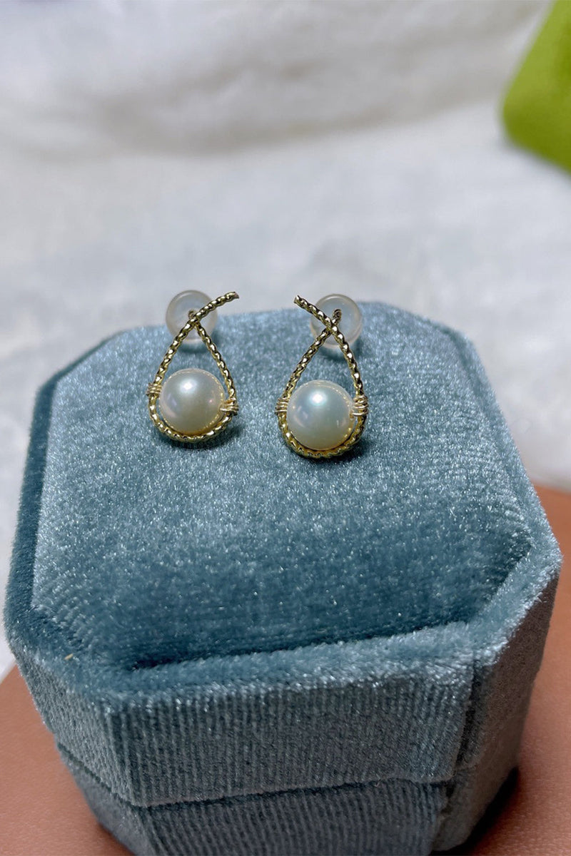 Load image into Gallery viewer, Simple Pearl Stud Earrings