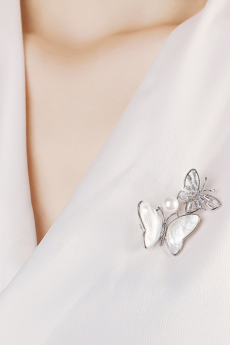 Load image into Gallery viewer, Shell Butterfly Brooch