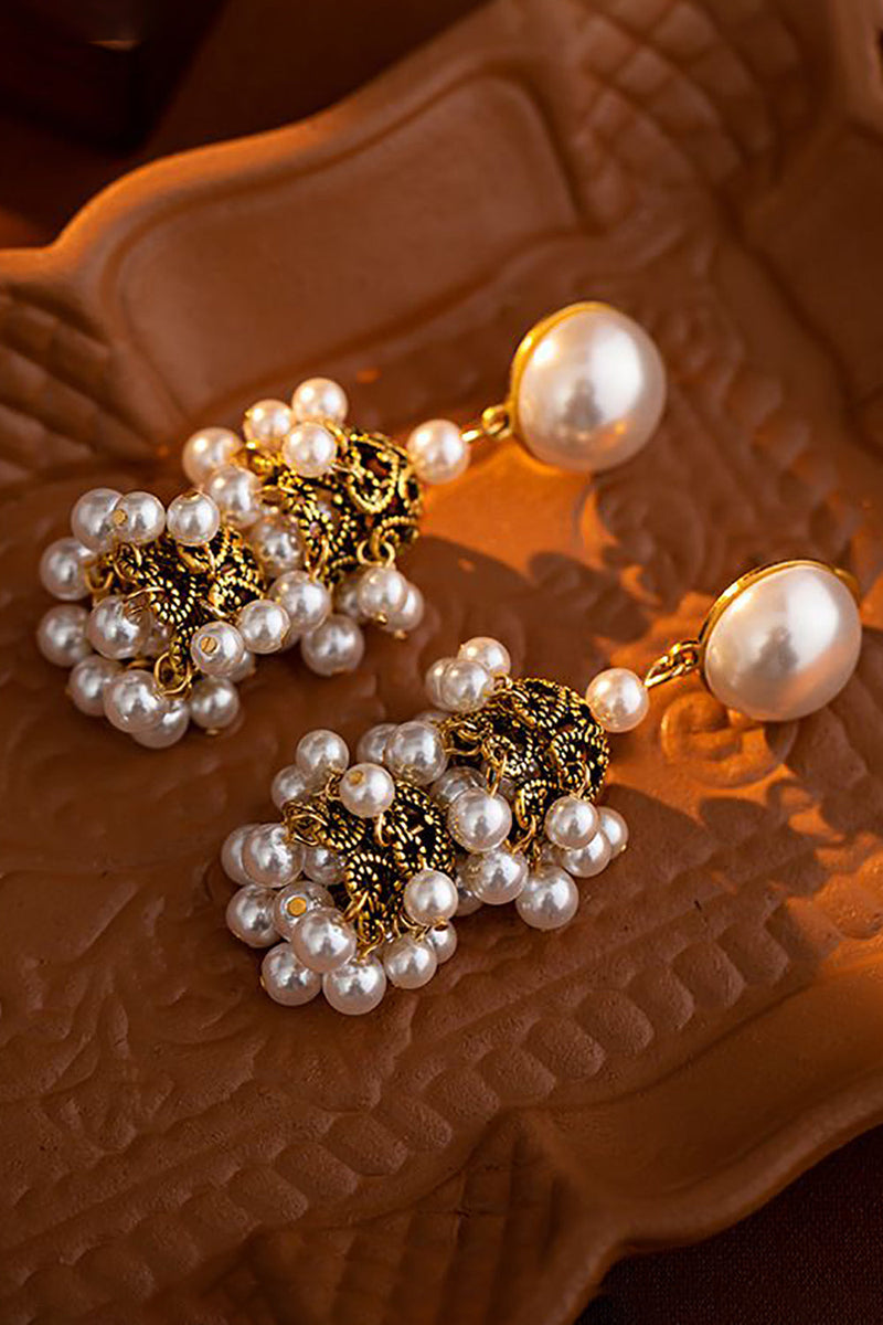 Load image into Gallery viewer, Vintage Golden Pearl French Court Style Tassel Earrings