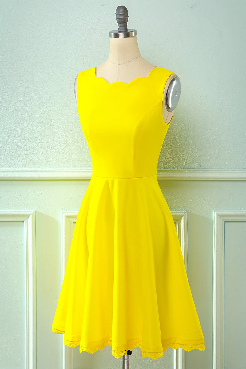 Load image into Gallery viewer, Yellow Vintage 1950s Dress with Hollow Lace