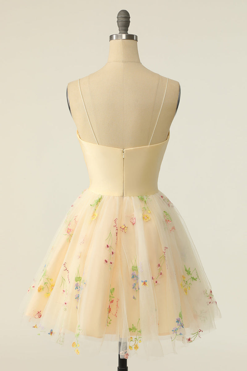 Load image into Gallery viewer, Champagne Tulle A-line Graduation Dress with Embroidery