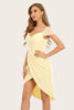 Load image into Gallery viewer, Yellow Bodycon Bridesmaid Dress with Pleats